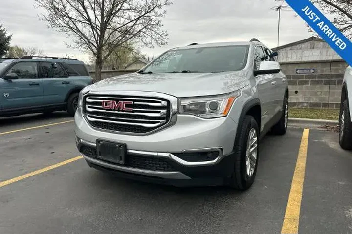 $13995 : GMC Acadia 2018 4x4 SLT-1 4d image 1