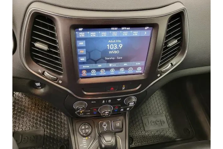 $24932 : Jeep Cherokee 2022 4x4 Trail image 8