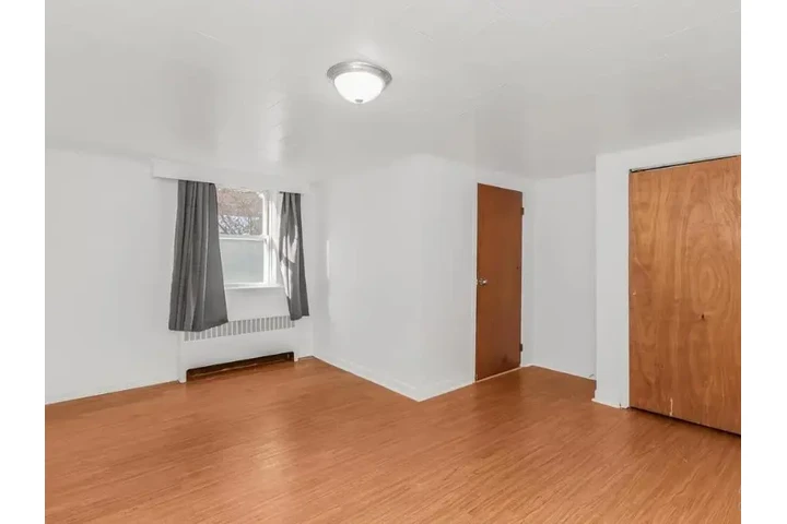 $1160 : ventanas 1BR-1BA image 5