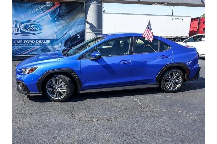 $30890 : Subaru WRX 2024 AWD Base 4dr image 5