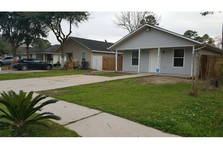 $1600 : BONITA Y COMODA CASA @HOUSTON image 1