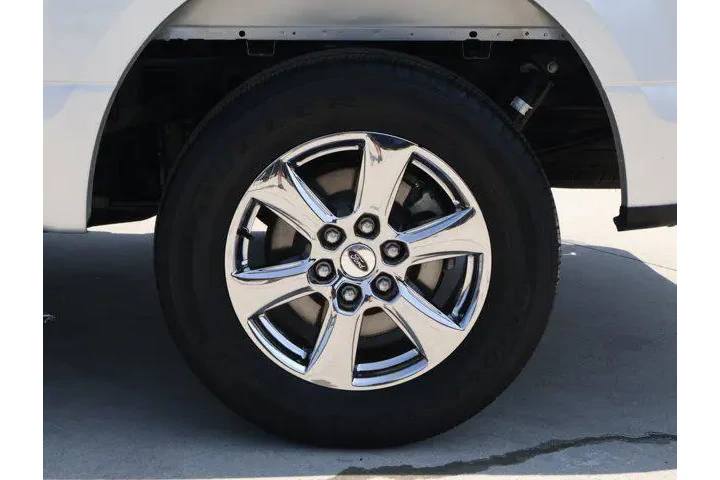 $24213 : Ford F-150 2018 4x2 XLT 4dr image 8