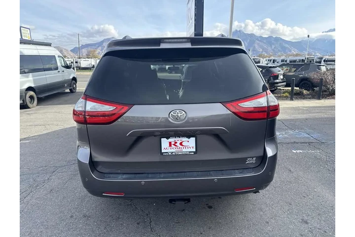 $17710 : 2015 Sienna XLE image 8