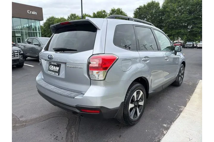 $21659 : Subaru Forester 2018 AWD 2.5 image 9