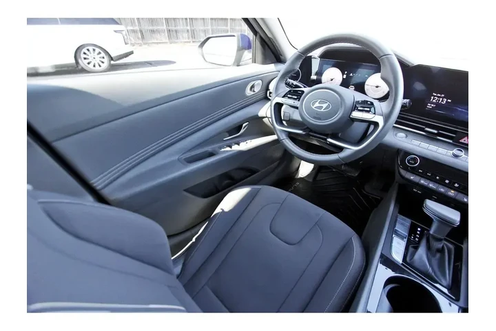 $22198 : Hyundai ELANTRA 2025 SEL Con image 9