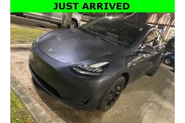 $29500 : Tesla Model Y 2023 AWD 4dr C image 1
