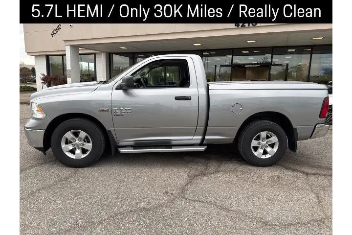 $23000 : Ram 1500 Classic 2021 4x2 Tr image 7
