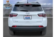 $23436 : Jeep Compass 2025 4x4 Limite thumbnail