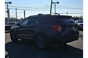 $30483 : Ford Explorer 2022 AWD XLT 4 thumbnail