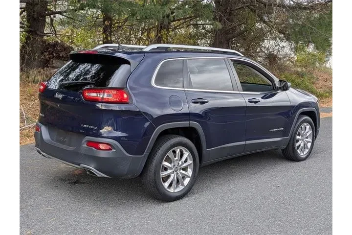 $9928 : Jeep Cherokee 2015 4x4 Limit image 6
