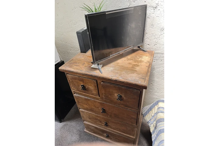 $6000 : RENTA CUARTO BAR. DEL MUERTO image 5