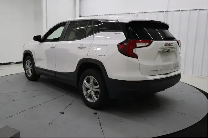 $21089 : GMC Terrain 2024 AWD SLE 4dr image 7