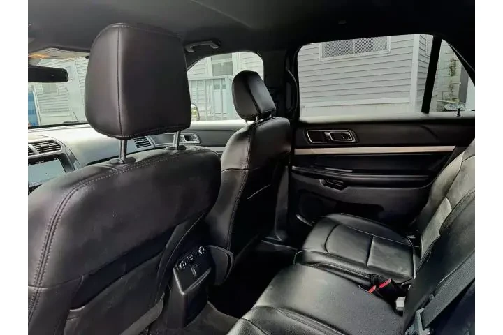 2018 FORD EXPLORER2018 FORD E image 6