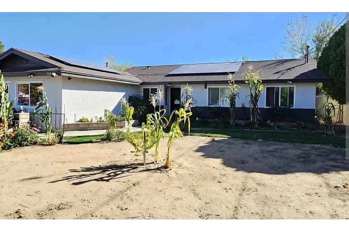 $3200 : Casa de renta image 2