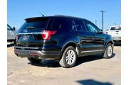 $19400 : Ford Explorer 2019 AWD XLT 4 thumbnail