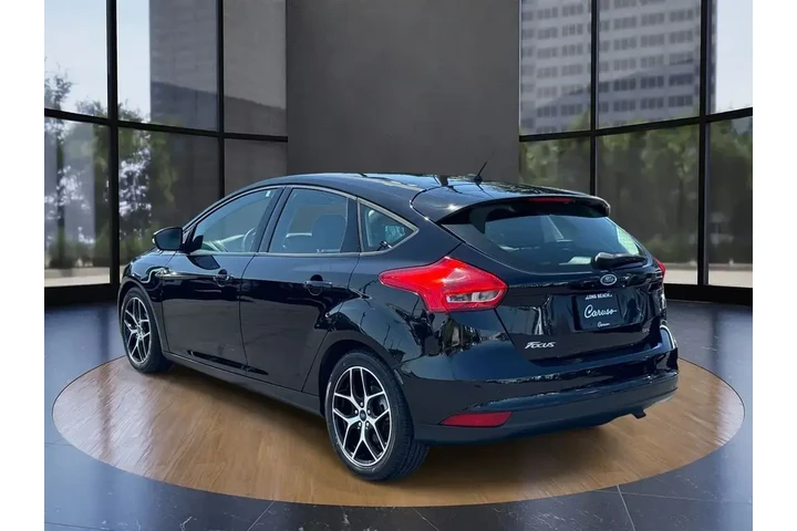 $11995 : Ford Focus 2017 SEL 4dr Hatc image 4