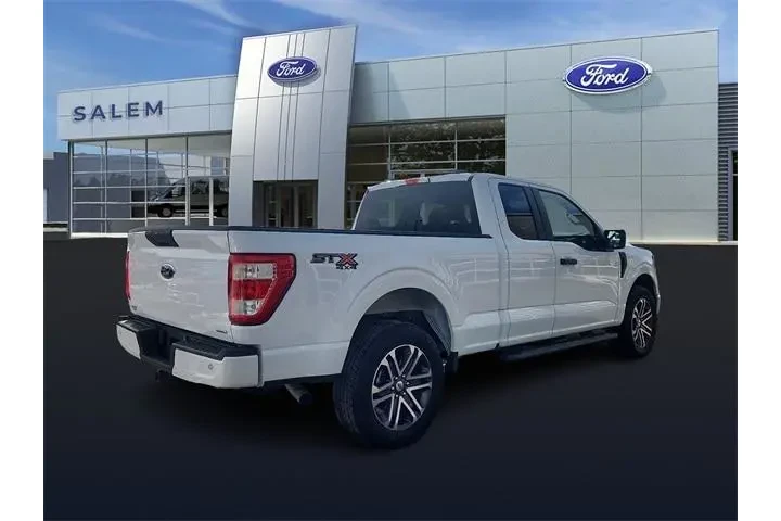 $35995 : Ford F-150 2023 4x4 XL 4dr S image 3