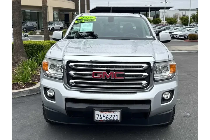 $18895 : GMC Canyon 2016 4x2 SLE 4dr image 2
