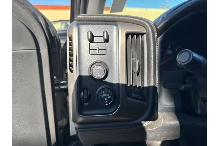 $33000 : GMC Sierra 1500 2018 4x4 Den image 8