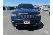 $17900 : 2017 Grand Cherokee Limited 4 thumbnail
