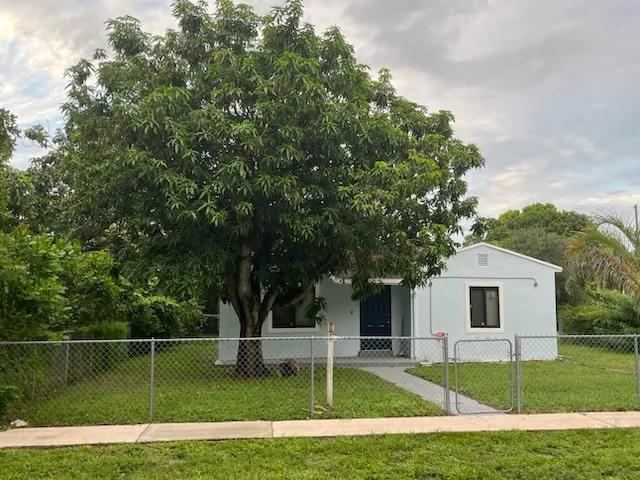 $1400 : North Miami 2 & 2🏡 image 1