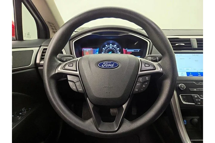 $16998 : Ford Fusion 2020 SE 4dr Seda image 10