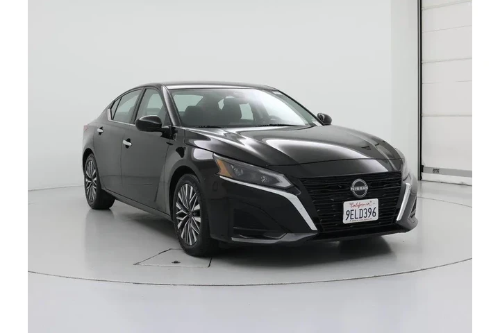 $19998 : Nissan Altima 2023 2.5 SV 4d image 1