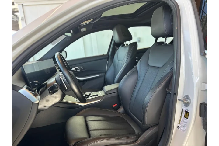 2024 BMW 330i 330i image 7