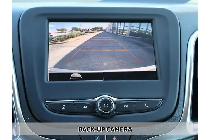 $15990 : Chevrolet Equinox 2023 4x4 L image 4