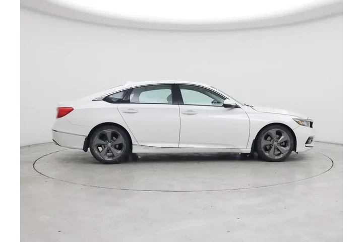 $21998 : Honda Accord 2018 Touring 4d image 7
