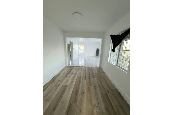 $3500 : CASA BILES INCLUIDOS image 3