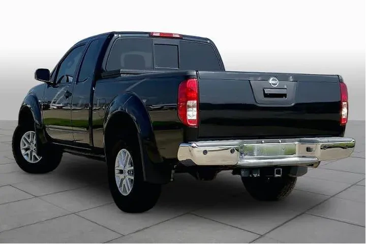 $18913 : Nissan Frontier 2016 4x4 PRO image 10