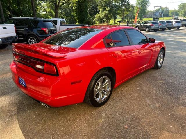 $9999 : 2014 Charger SE image 6