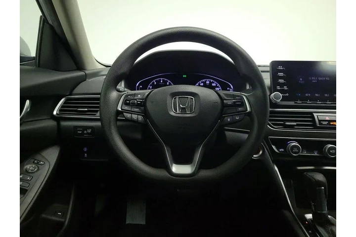 $20998 : Honda Accord 2018 LX 4dr Sed image 10