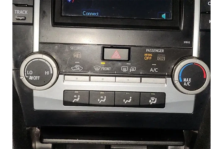 $10500 : Toyota Camry 2012 SE 4dr Sed image 9