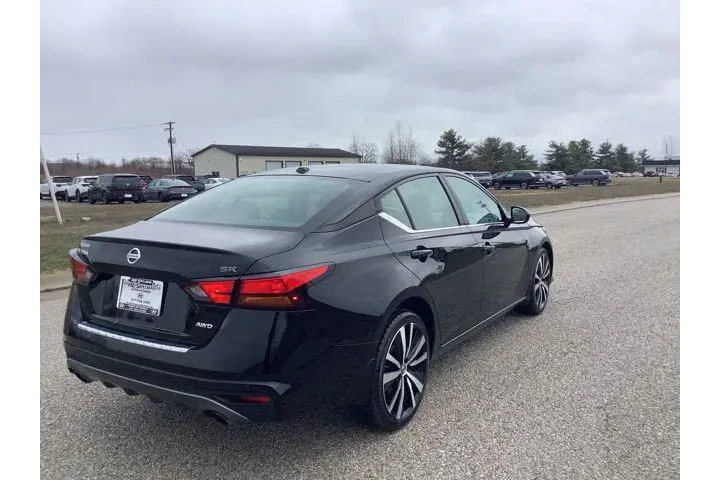 $19988 : Nissan Altima 2021 AWD 2.5 S image 6