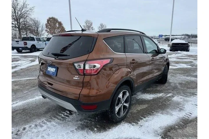 $14939 : Ford Escape 2017 AWD SE 4dr image 7