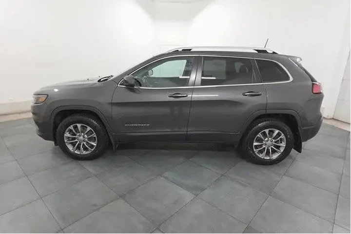 $12250 : Jeep Cherokee 2020 4x4 Latit image 4