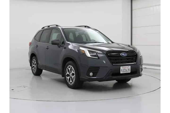 $28998 : Subaru Forester 2023 AWD Pre image 1