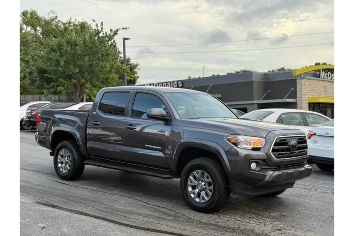 $25495 : 2019 Tacoma SR5 V6 image 6