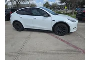 $24800 : Tesla Model Y 2021 AWD Long thumbnail