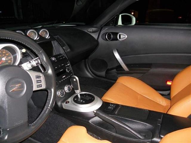 $6500 : 2008 Nissan 350Z Touring 2D image 4