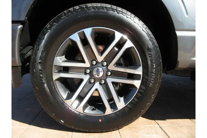 $38999 : Ford F-150 2023 4x4 XL 4dr S image 8