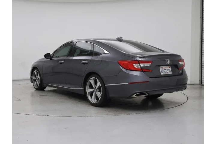 $28998 : Honda Accord 2020 Touring 4d image 2