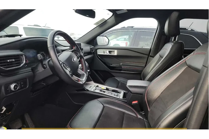 $32752 : Ford Explorer 2023 AWD ST-Li image 9