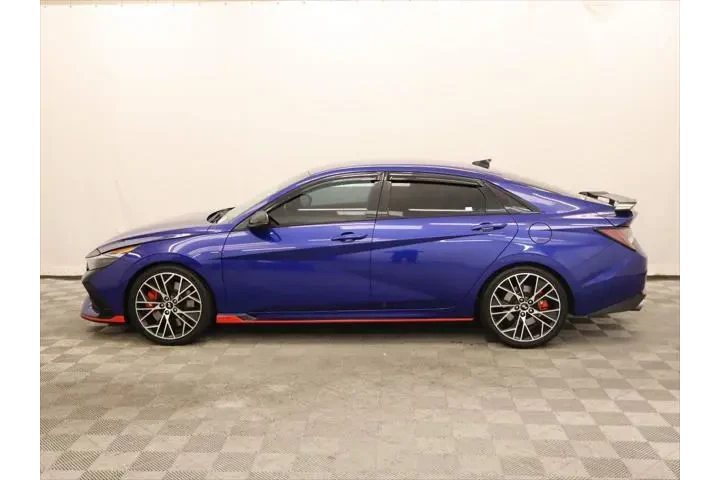 $24999 : Hyundai ELANTRA N 2022 4dr S image 2