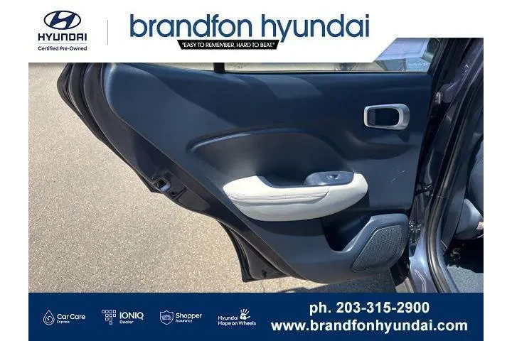 $20000 : Hyundai VENUE 2023 Limited 4 image 10