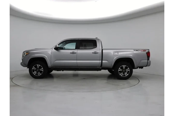 $31998 : Toyota Tacoma 2019 4x4 TRD S image 3