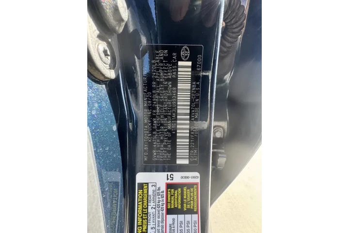 $19995 : 2020 Camry image 5