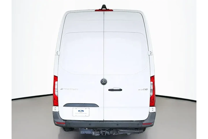 $39990 : Mercedes-Benz Sprinter 2022 image 9